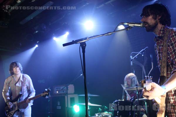 DEAD MEADOW - 2010-05-02 - PARIS - La Maroquinerie - 